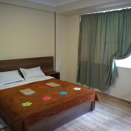 Varazi Apartments Tbilisi Ngoại thất bức ảnh
